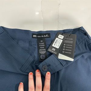 Travis Mathew men’s shorts size 30